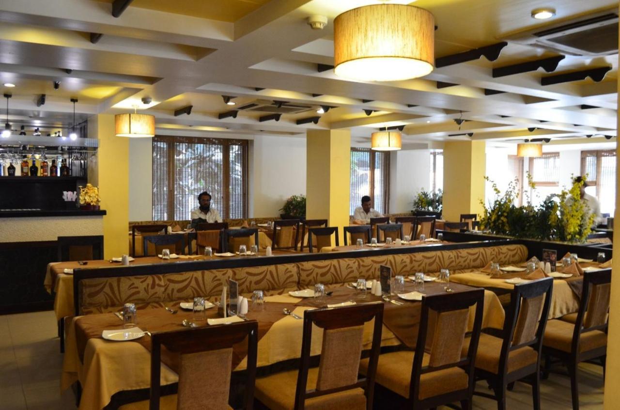 Hotel Deccan Royaale, Shivajinagar Pune Extérieur photo