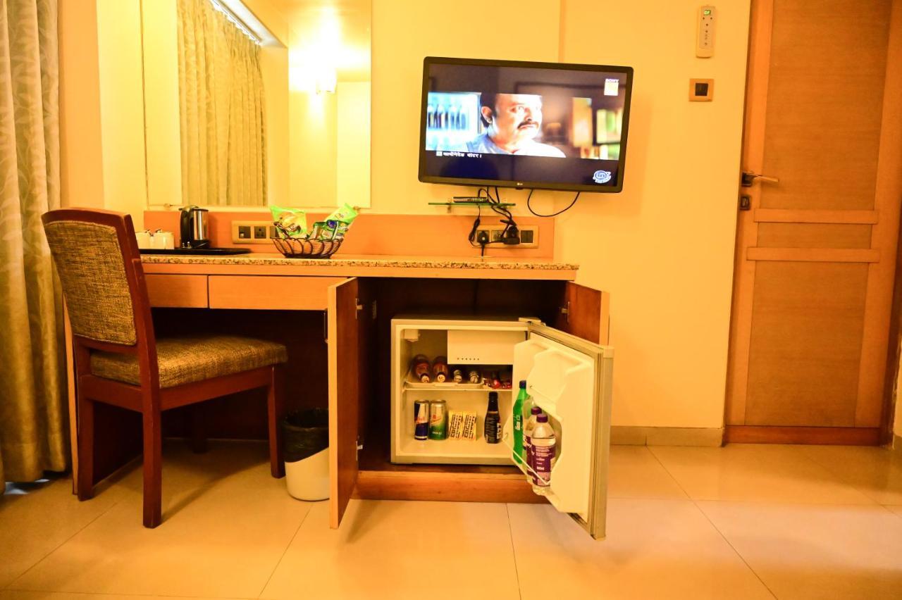 Hotel Deccan Royaale, Shivajinagar Pune Extérieur photo
