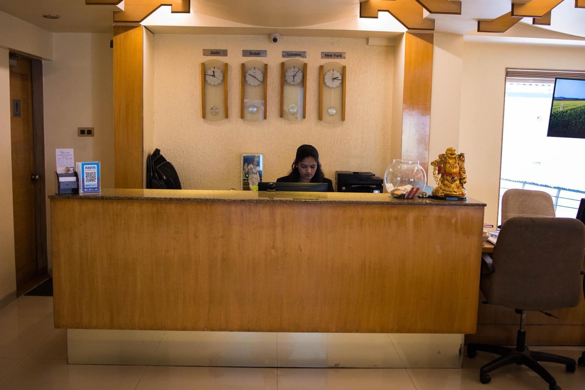 Hotel Deccan Royaale, Shivajinagar Pune Extérieur photo