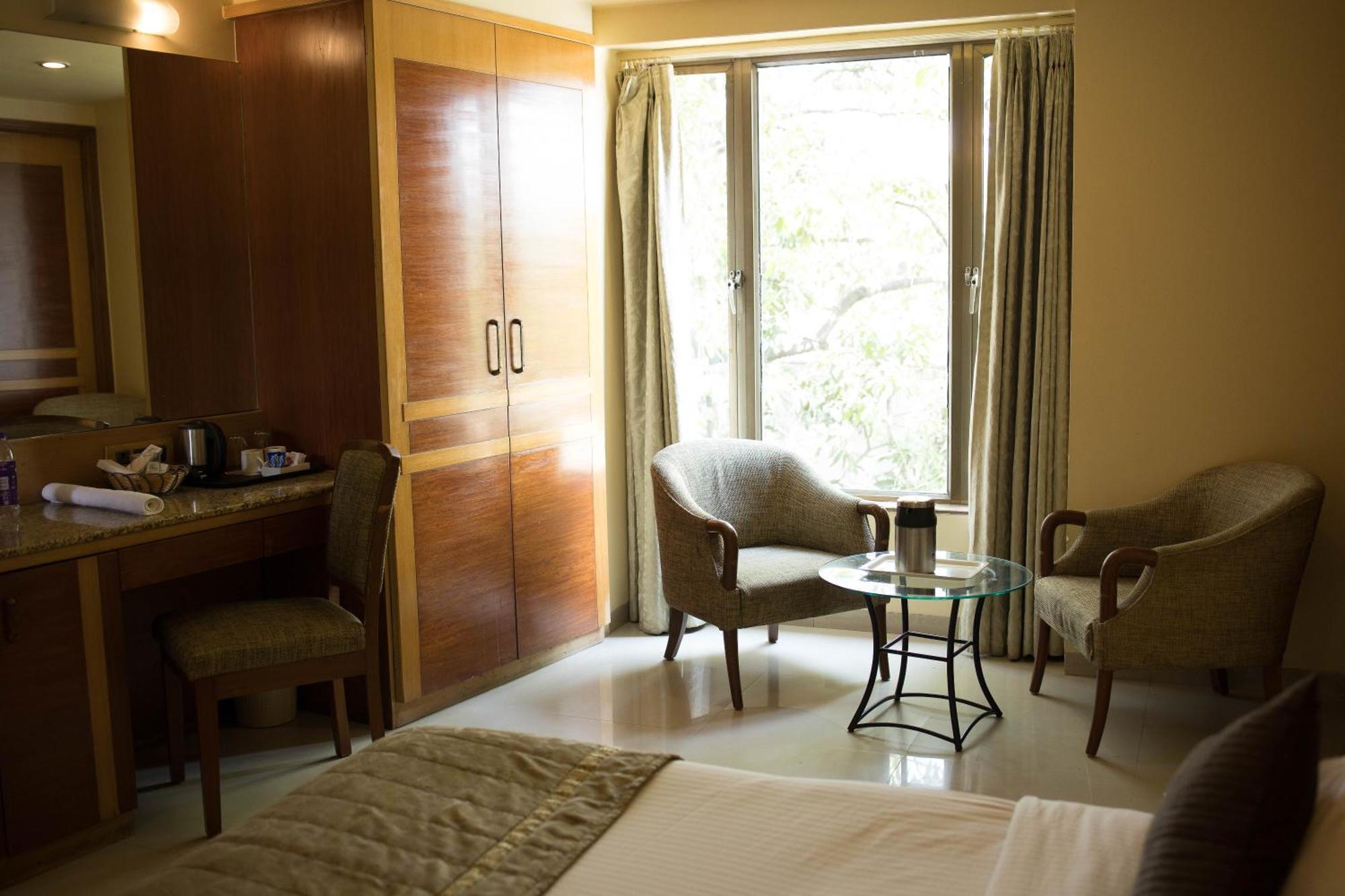 Hotel Deccan Royaale, Shivajinagar Pune Extérieur photo