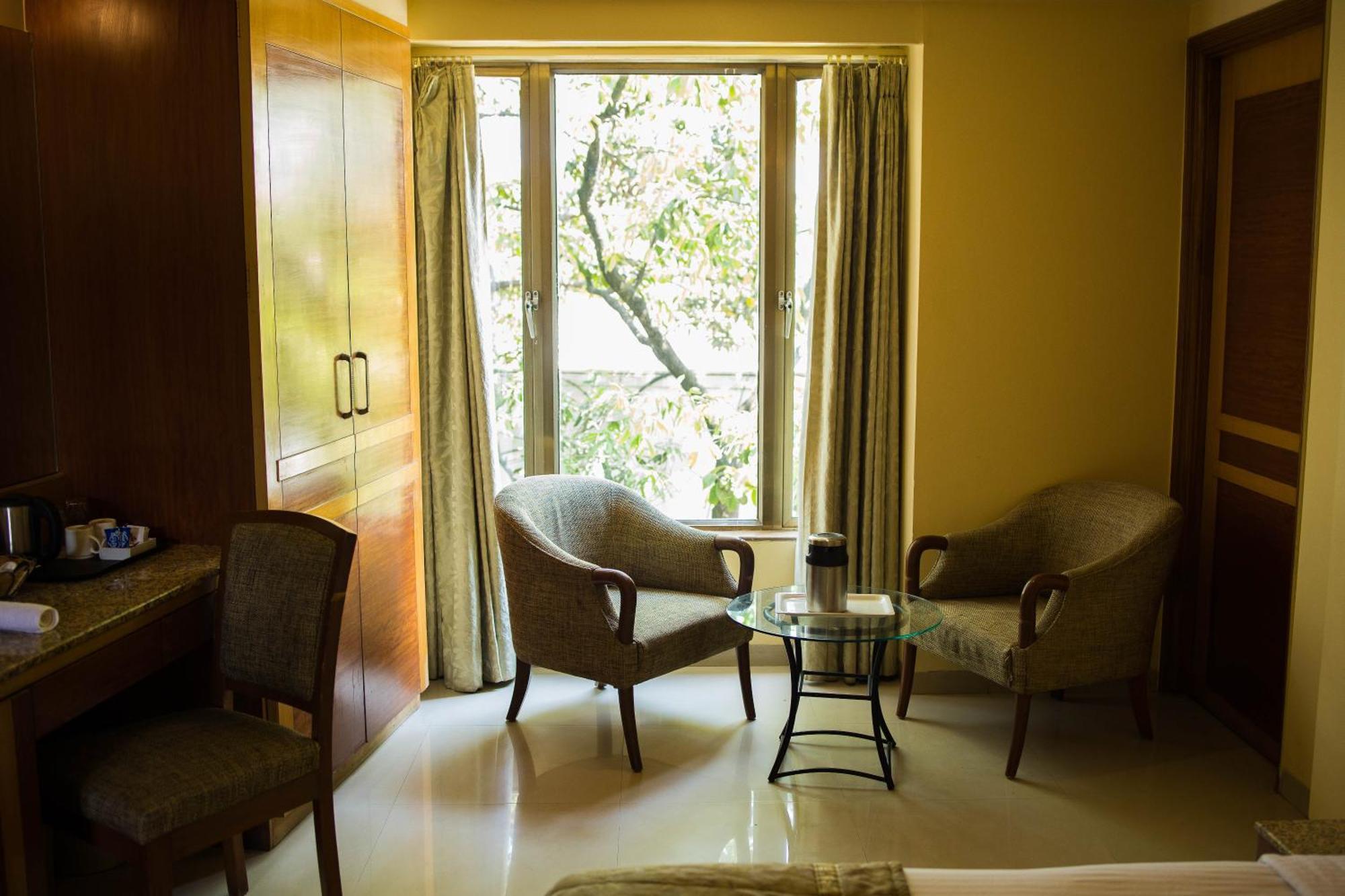 Hotel Deccan Royaale, Shivajinagar Pune Extérieur photo
